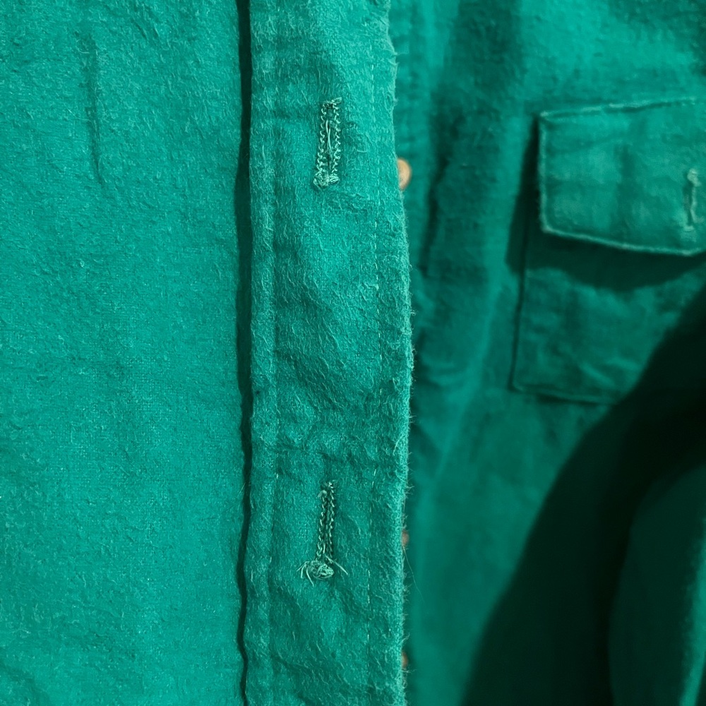 Vintage Outdoor Exchange Kelly Green button down size medium - Picture 9 of 13